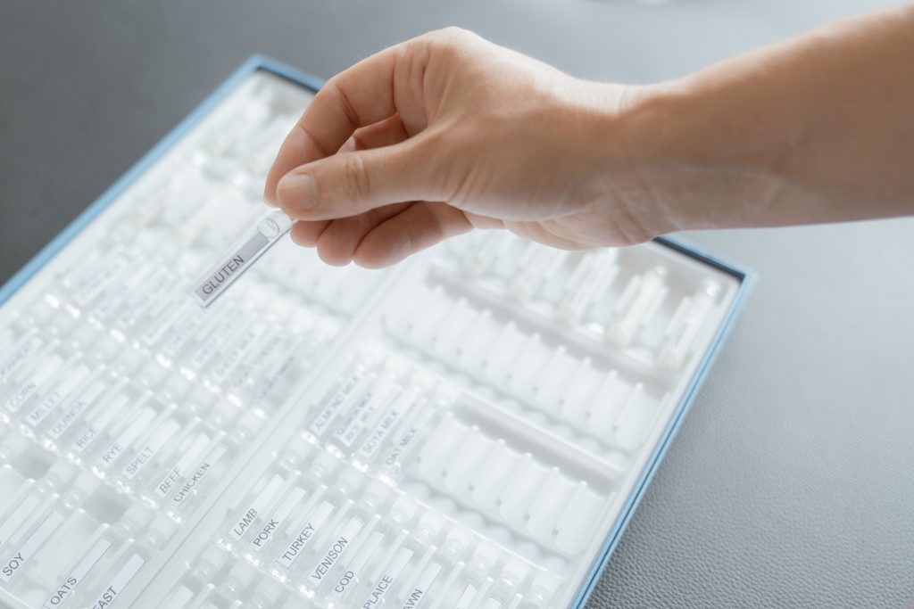 Evaluating your body’s response to specific foods using muscle testing, identifying sensitivities and supportive dietary choices