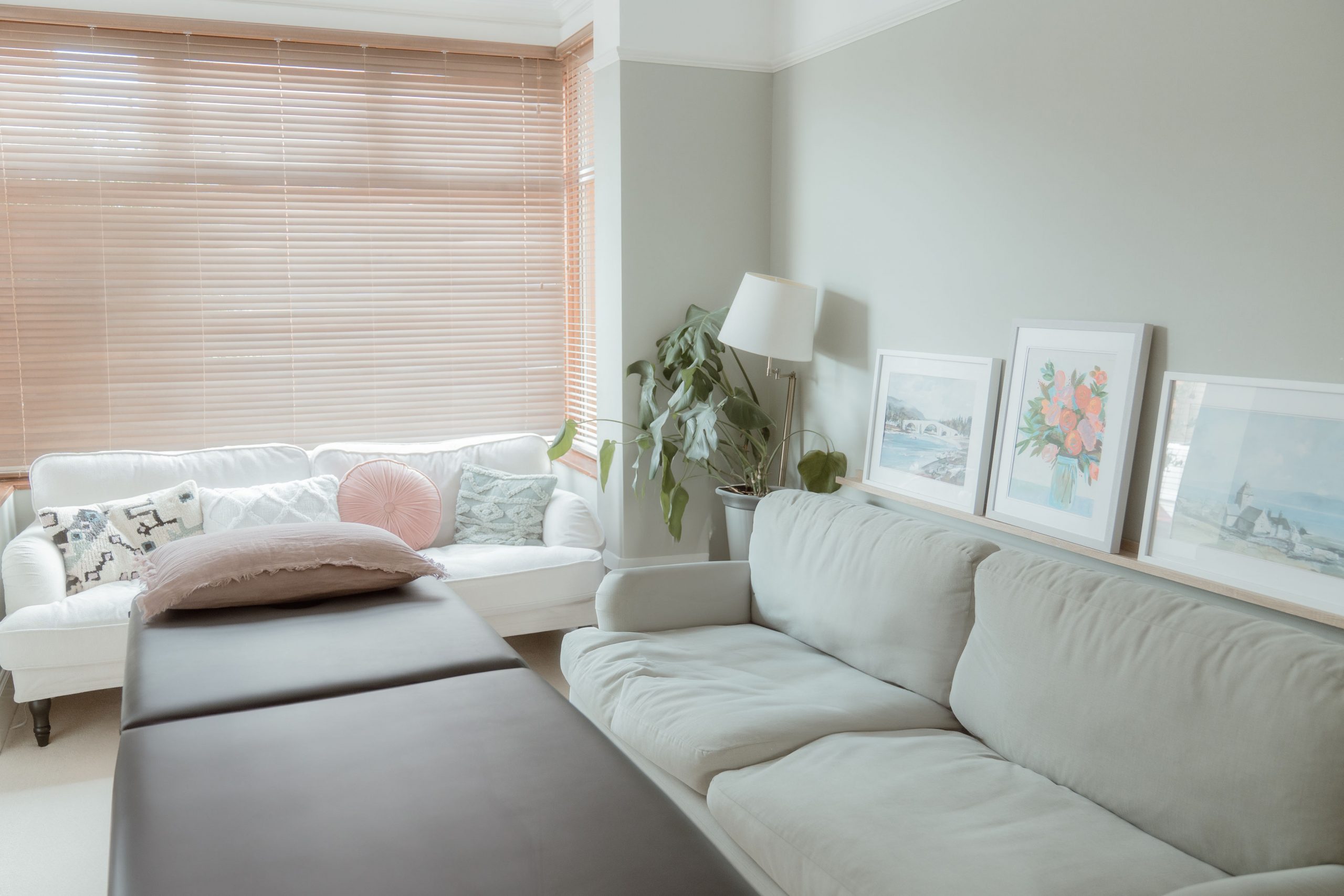 I can visit you in the comfort of your home, or you're welcome to come to me in Prestbury, Cheltenham